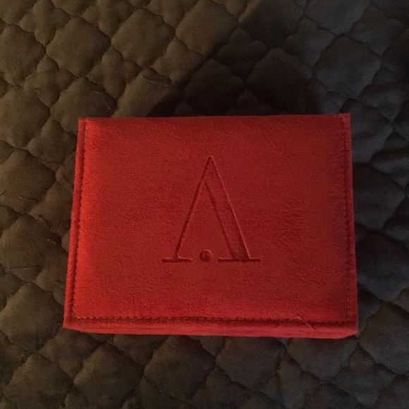 Ladies Watch - Picture 2 of 5